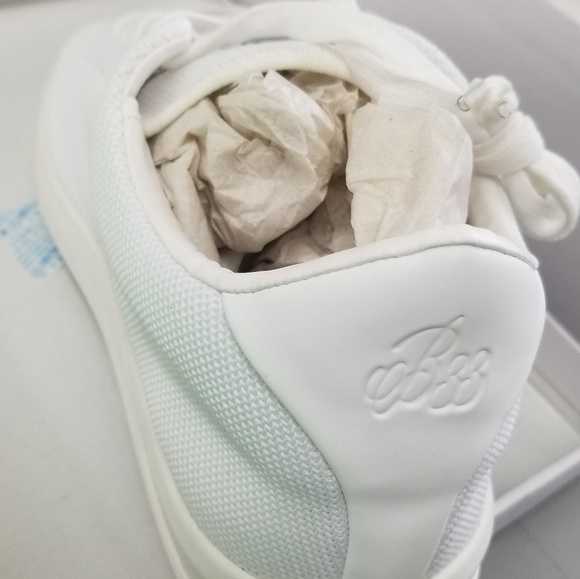 Men's White Shoes - Picture 4 of 4